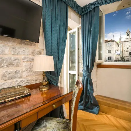 Judita Palace Heritage Сплит