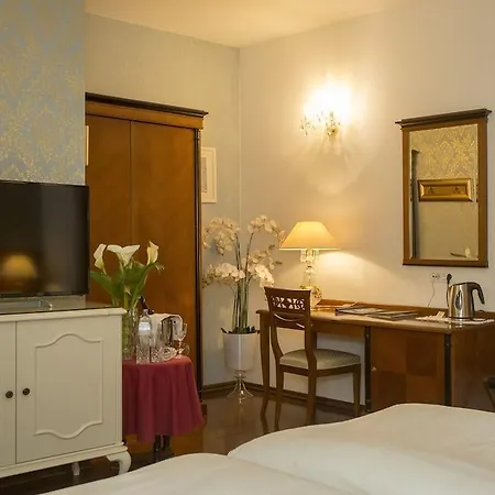 Judita Palace Heritage מלון ספליט