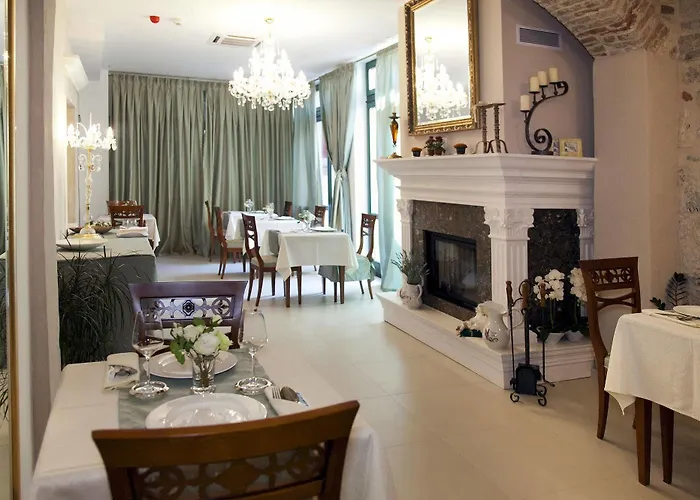 Judita Palace Heritage 4* Split